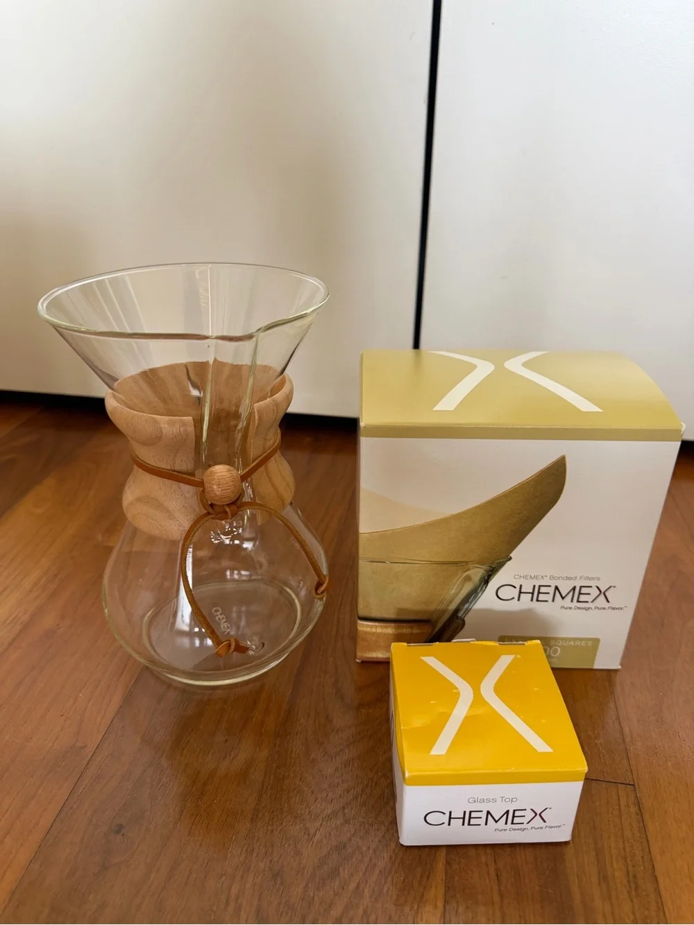 Chemex with filters and lid - NWOT